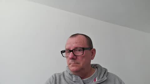 Snapshot of dobrybogdan chatting on 09.09.25 dobrybogdan online show from 09.09.25