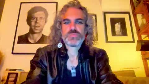 Snapshot of doctorjwillseeyounow chatting on 11.01.25 doctorJwillseeyounow online show from 11.01.25