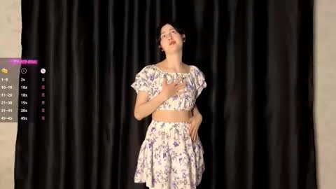 Snapshot of dodiebabikian chatting on 11.26.25 Annie PVT IS OPEN online show from 11.26.25