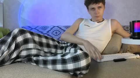 Alex online show from 12.28.24