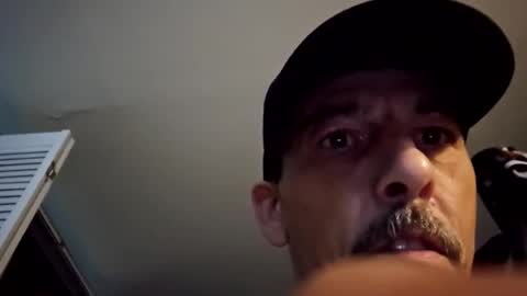 Snapshot of dogbone999081 chatting on 11.02.25 dogbone999081 online show from 11.02.25