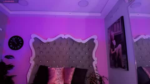 dolarcity760752 online show from 11.21.25