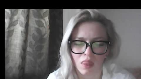 dolce_tempt online show from 02.15.26