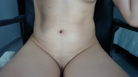 doll_dollys_ online show from 02.01.25