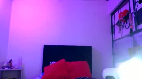 Snapshot of doll_sary chatting on 01.03.25 Catherine XXX online show from 01.03.25