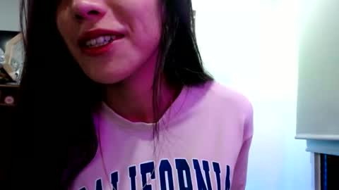 Snapshot of doll_sary chatting on 11.30.25 Catherine XXX online show from 11.30.25