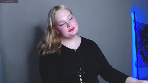 Miss Rose online show from 11.11.25