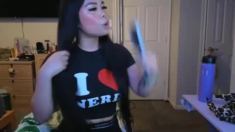 DOLLLFACE online show from 02.28.25