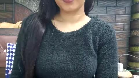 Snapshot of dollmeenu chatting on 10.30.25 dollmeenu online show from 10.30.25