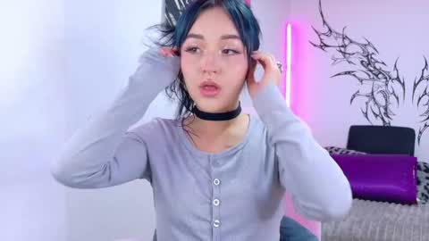 Isabela   Independet model 3 online show from 02.23.26