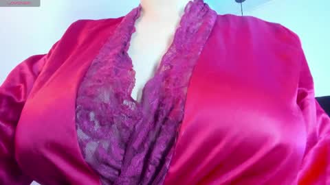 Call me Zoe  online show from 04.06.26