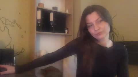 DollyRoma online show from 12.01.25