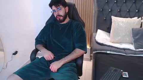 domboy  online show from 05.26.26