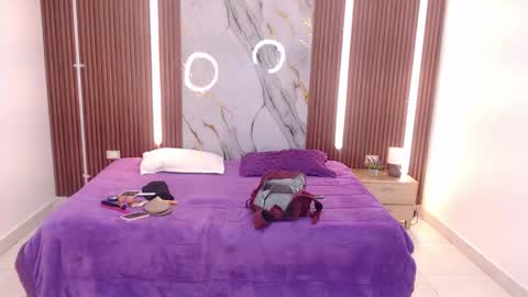 Snapshot of domenica_west chatting on 09.13.25 domenica online show from 09.13.25