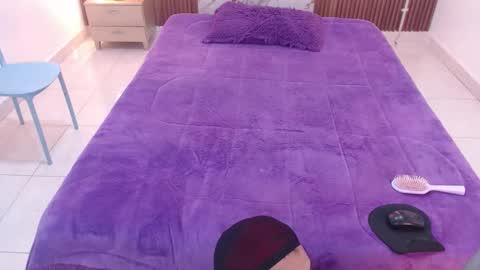 Snapshot of domenica_west chatting on 10.03.25 domenica online show from 10.03.25