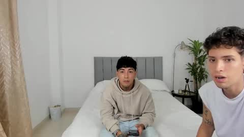 Snapshot of domi_master chatting on 02.23.25 MASTER online show from 02.23.25