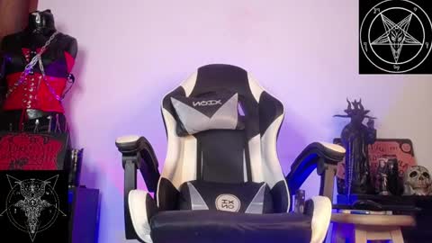 Lilith online show from 11.26.25