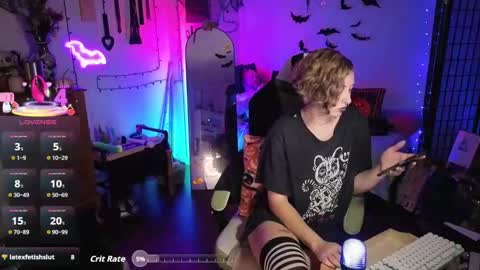 Snapshot of dominantman18064 chatting on 11.06.25 Bigbearnbunnyboy online show from 11.06.25