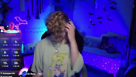 Snapshot of dominantman18064 chatting on 11.11.25 Bigbearnbunnyboy online show from 11.11.25