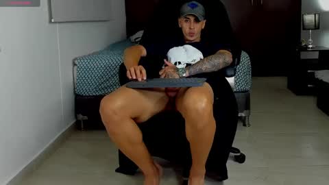 SANTI  independent model online show from 04.17.26