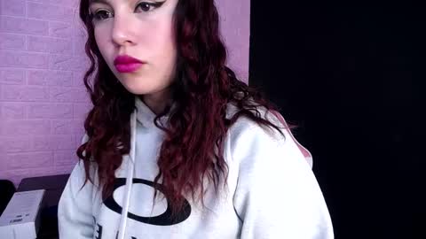 Snapshot of dominic_queen chatting on 11.07.25 online show from 11.07.25