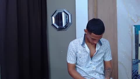 dominic_smith_ online show from 04.06.26