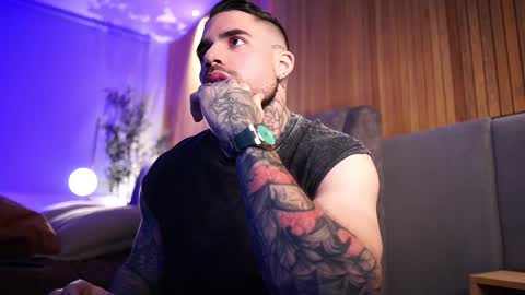 Snapshot of dominic_sullivan1 chatting on 02.18.25 Dominic Sullivan online show from 02.18.25