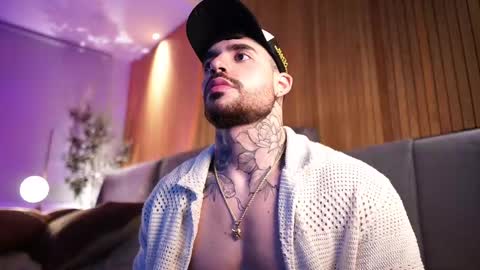 Snapshot of dominic_sullivan1 chatting on 03.03.25 Dominic Sullivan online show from 03.03.25