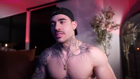 Snapshot of dominic_sullivan1 chatting on 09.25.25 Dominic Sullivan online show from 09.25.25