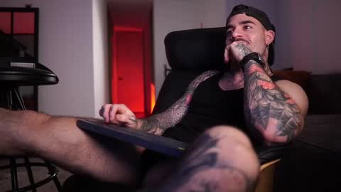 Snapshot of dominic_sullivan1 chatting on 10.09.25 Dominic Sullivan online show from 10.09.25