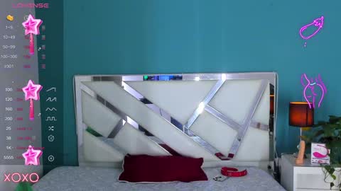 Snapshot of dominic_thailor chatting on 12.31.24 Dominic online show from 12.31.24