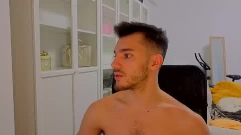 dominicvalente online show from 02.08.26