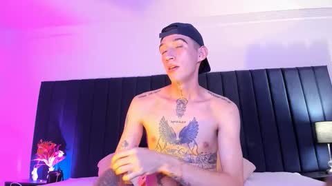 dominik_thompson777 online show from 09.25.25