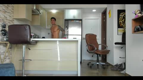 Only fans Ronnie col---InstaRonniecolleman  online show from 01.10.25