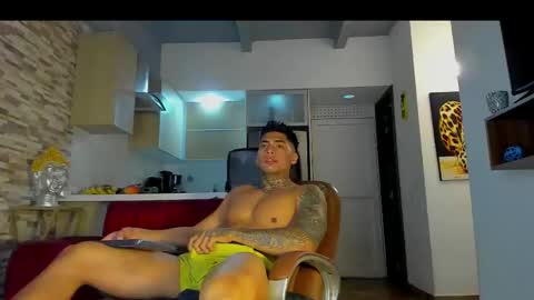 Only fans Ronnie col---InstaRonniecolleman  online show from 09.21.25