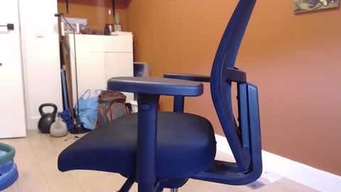 Snapshot of dominow89 chatting on 11.21.25 Domino online show from 11.21.25