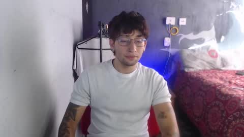 Snapshot of dominus_kane chatting on 12.02.25 dominus_kane online show from 12.02.25