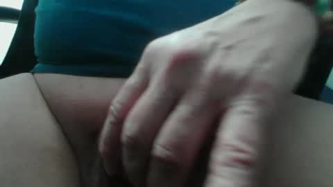 Snapshot of dominux1er chatting on 03.12.25 Dominique online show from 03.12.25