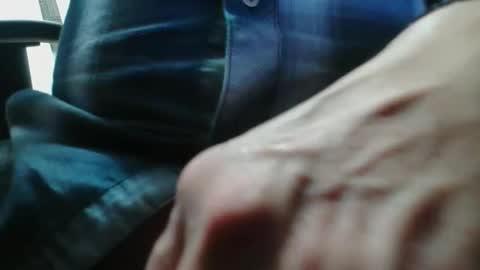 Snapshot of dominux1er chatting on 11.26.25 Dominique online show from 11.26.25