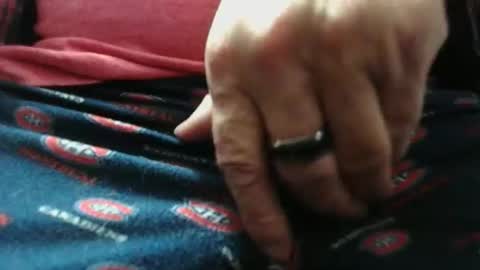 Snapshot of dominux1er chatting on 11.30.25 Dominique online show from 11.30.25