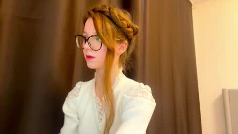 Snapshot of domitilabarrus chatting on 02.24.26 Kira online show from 02.24.26