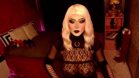 Snapshot of domtrans4sub chatting on 12.06.24 online show from 12.06.24