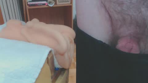 Snapshot of don_r55 chatting on 02.08.25 Don online show from 02.08.25