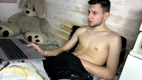 Snapshot of donald_boy chatting on 04.04.26 Stephanie and online show from 04.04.26