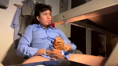 DONK CHIMBO ---    ----  SEX ADDICT online show from 01.23.25