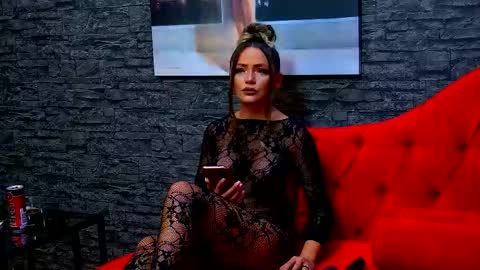 Donna online show from 10.13.25