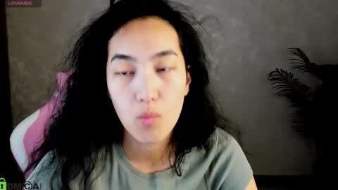 Aura online show from 11.18.25