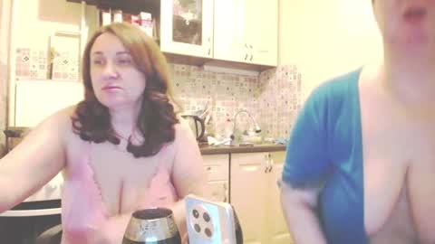 Tatiana 43 curvy sexy body and Joanna redhead 39 years online show from 01.15.25