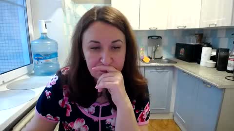 Tatiana 43 curvy sexy body and Joanna redhead 39 years online show from 01.28.25