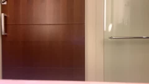 Snapshot of donwyan4 chatting on 09.23.25 donwyan4 online show from 09.23.25